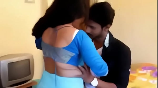 Caldo video porno Bhabhi: cognato scopa la cognata