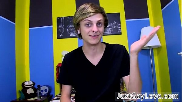 热辣的印度男孩有同性恋是的，他喜欢所有有趣的事情