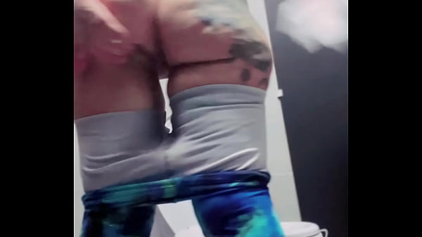 Peeing and my needs in the supermarket bathroom even made me horny!