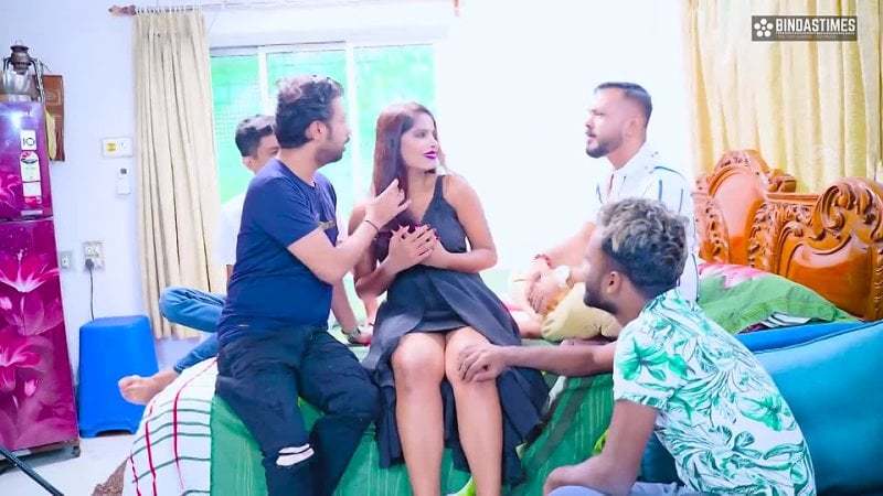 Peitos grandes gostosa desi milf sogra tia bhabhi indiano saree kamwali malkin devor hindi 🤤🍑💦 vídeo de desi hamster